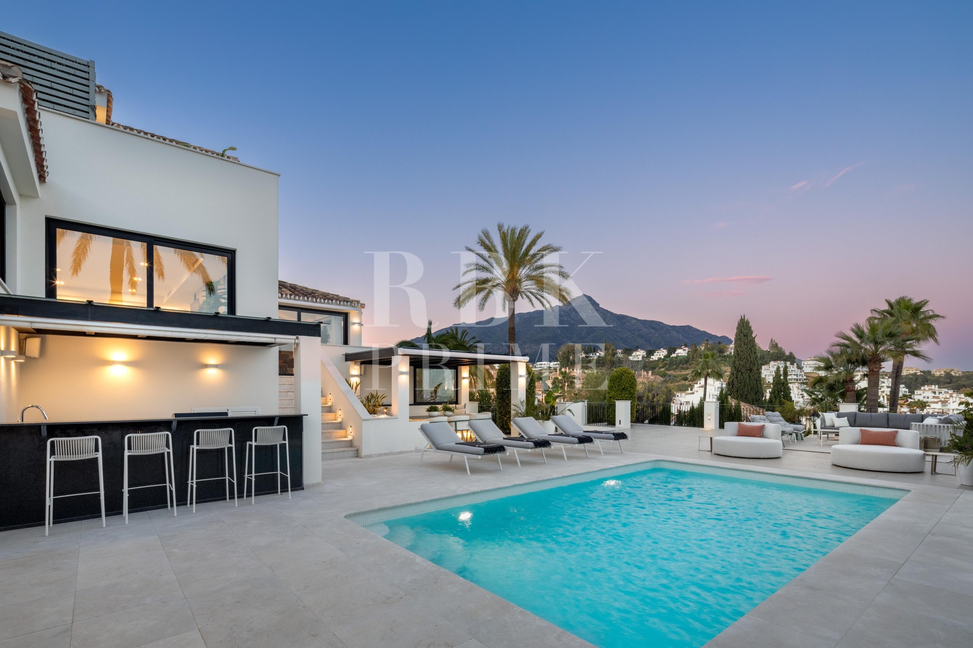 Reventa - Villa - Malaga - Nueva Andalucía