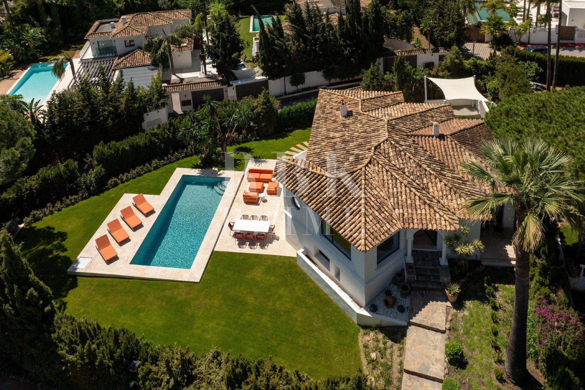 Reventa - Villa - Malaga - Nueva Andalucía