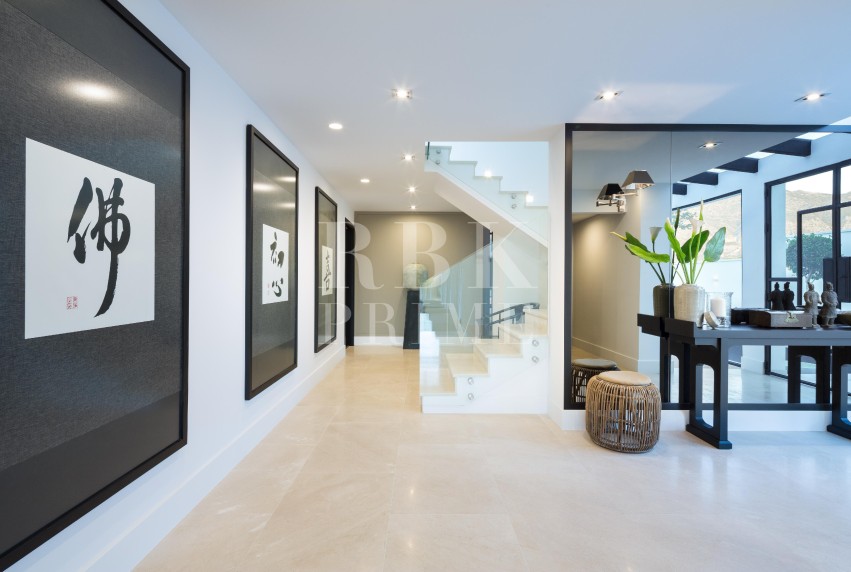 Reventa - Villa - Malaga - Nueva Andalucía