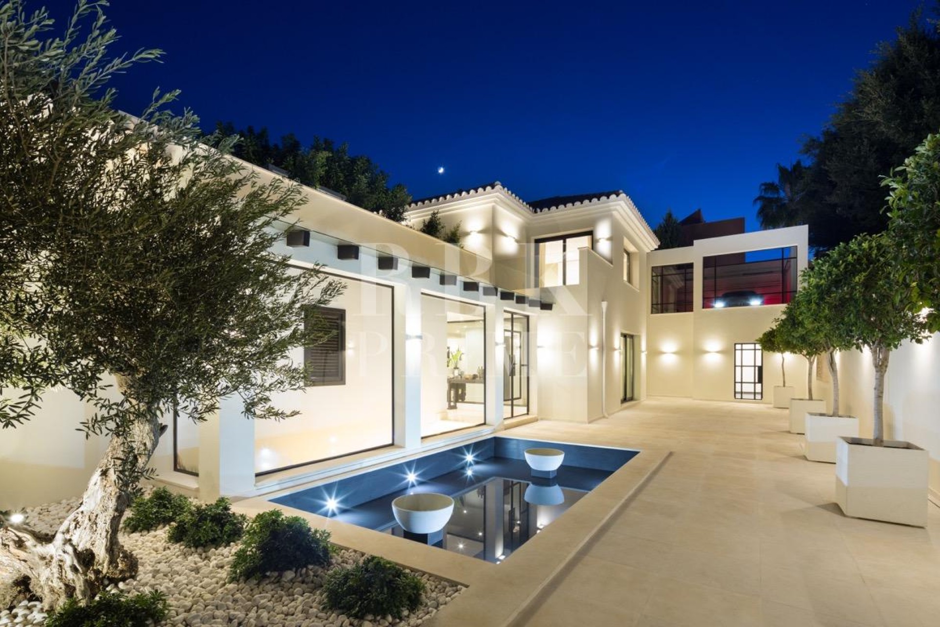 Reventa - Villa - Malaga - Nueva Andalucía