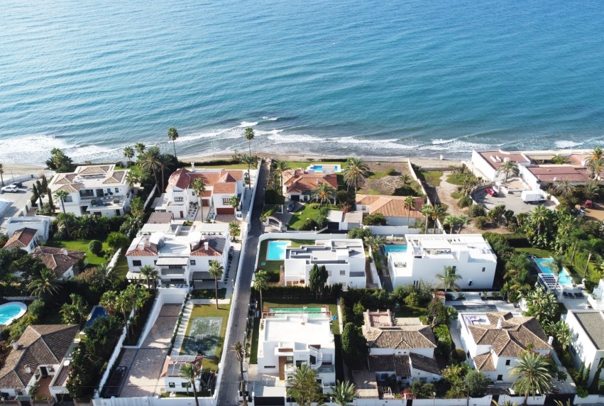 Reventa - Villa - Marbella - Las Chapas