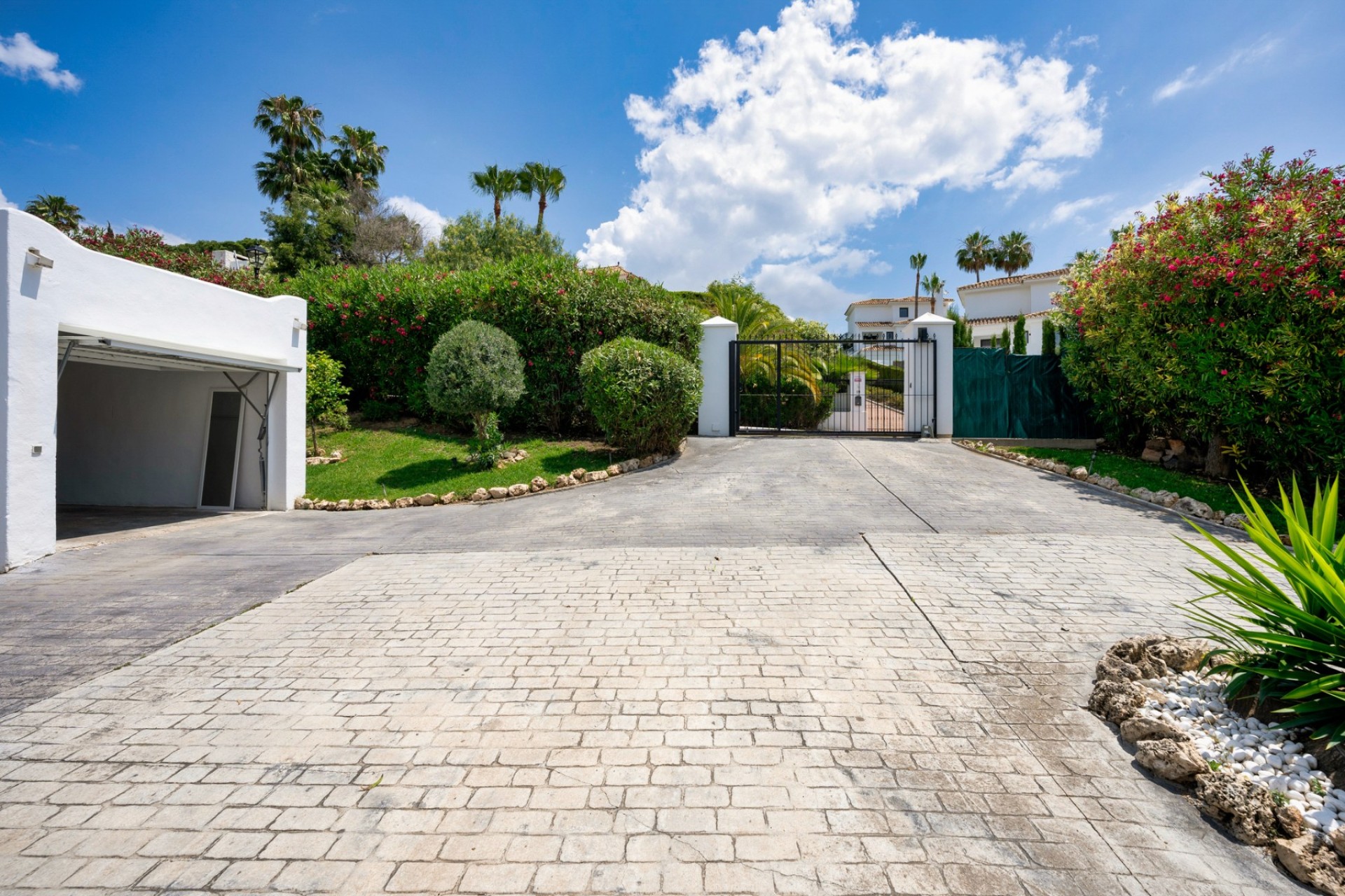 Reventa - Villa - Marbella - Nueva Andalucía