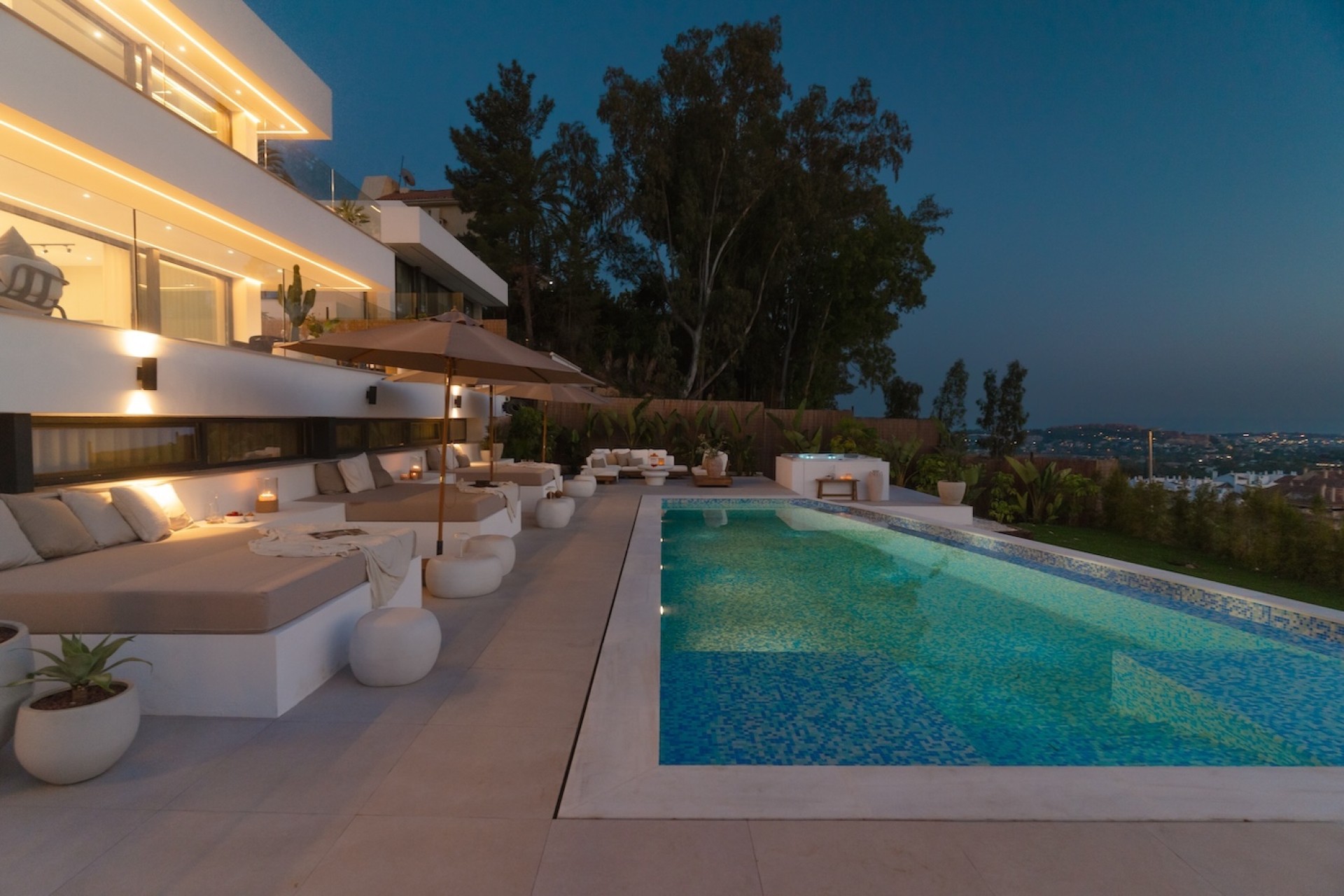 Reventa - Villa - Marbella - Nueva Andalucía