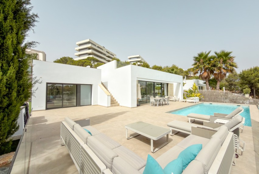 Reventa - Villa - Orihuela Costa - Las Colinas golf