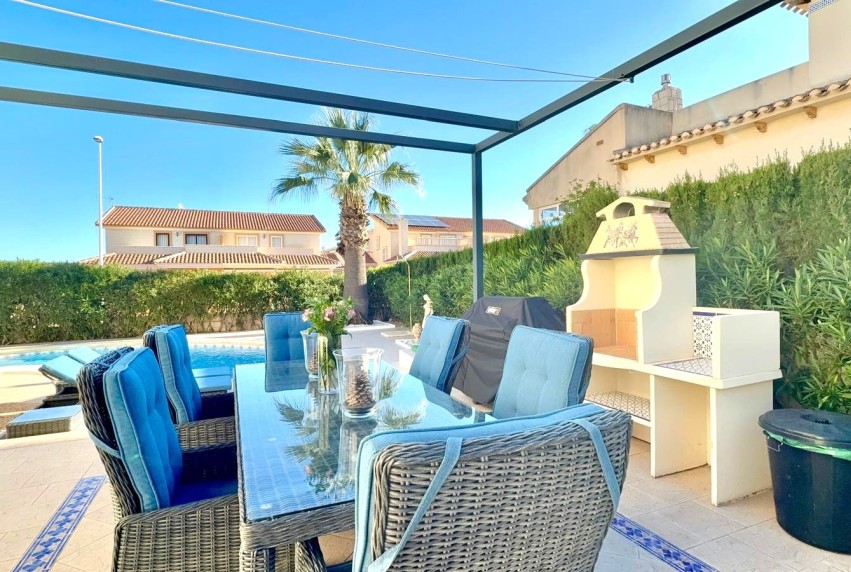 Reventa - Villa - Orihuela Costa - Los Dolses