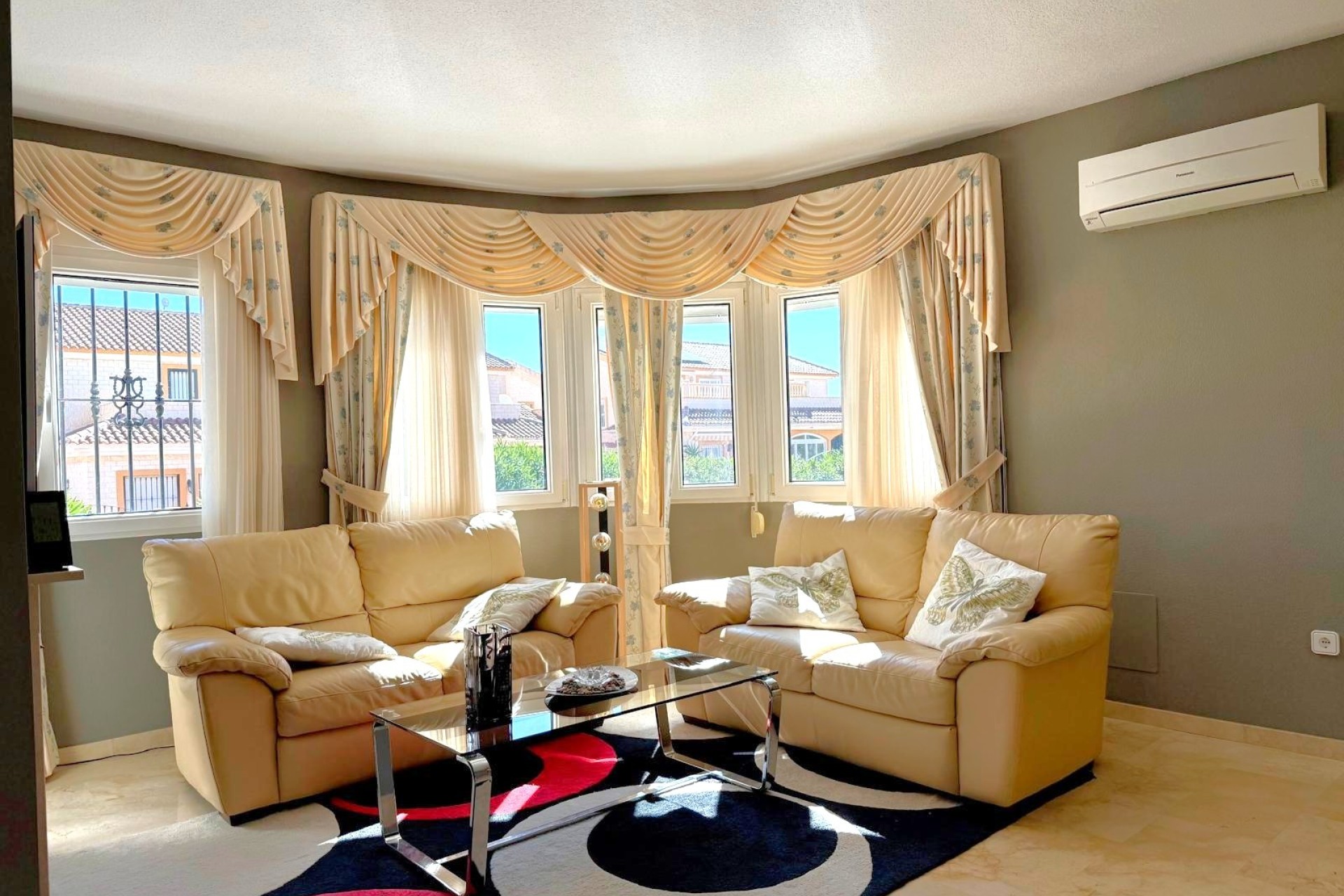 Reventa - Villa - Orihuela Costa - Los Dolses