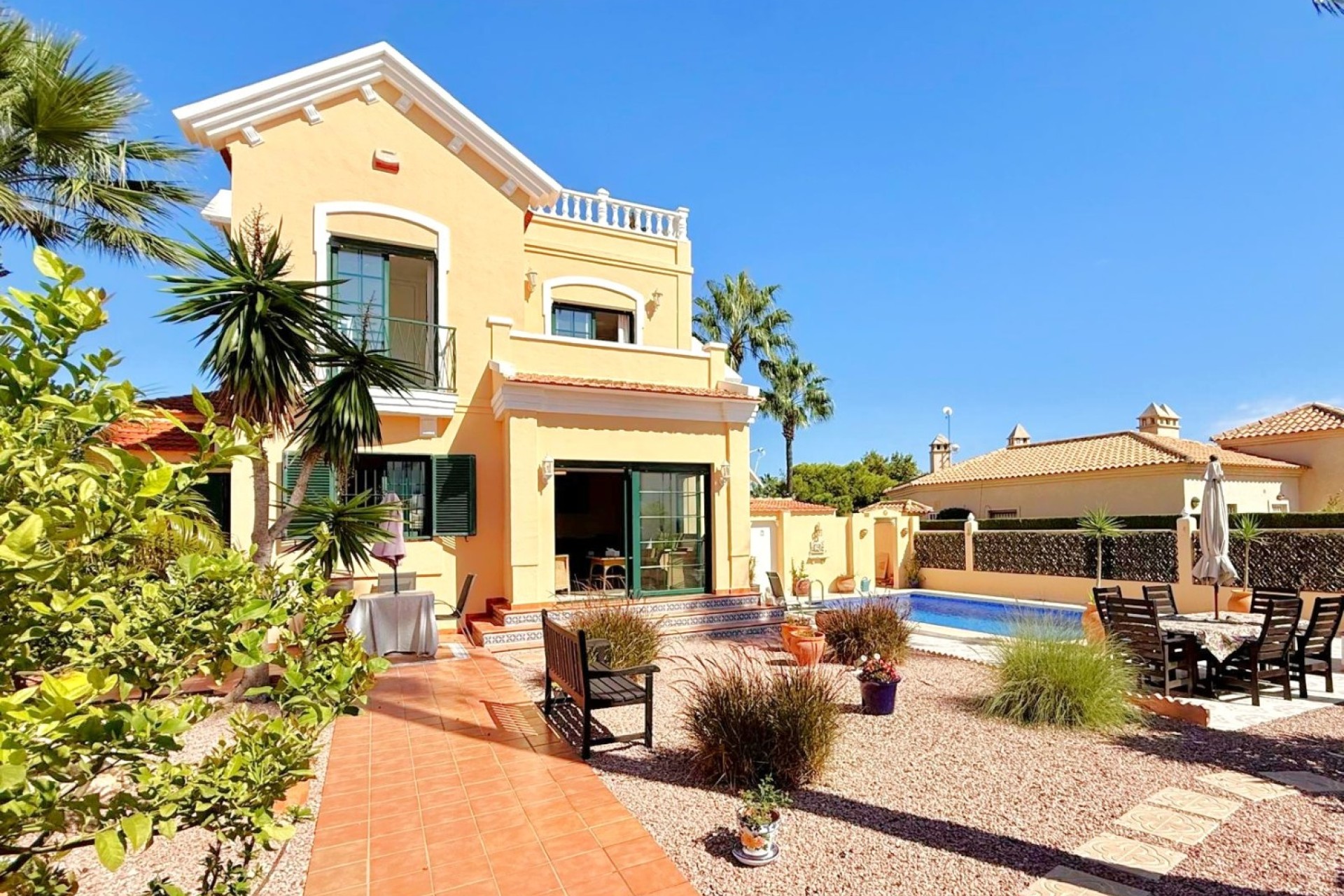 Reventa - Villa - Orihuela Costa - Los Dolses