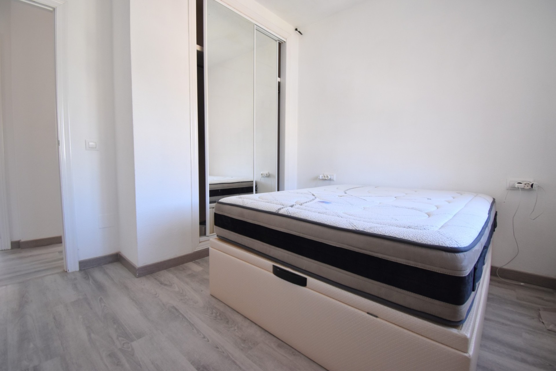 Reventa - Villa - Orihuela Costa - Playa Flamenca