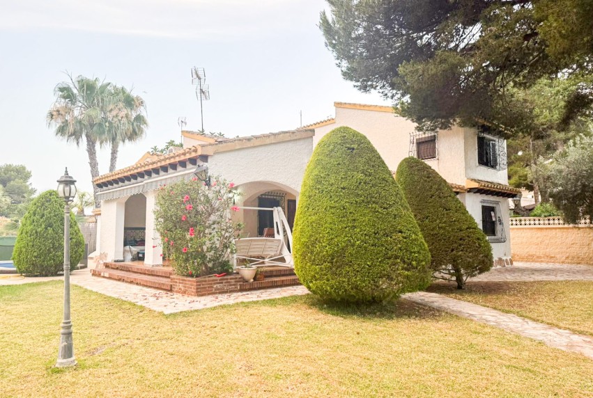 Reventa - Villa - Orihuela Costa - Punta Prima