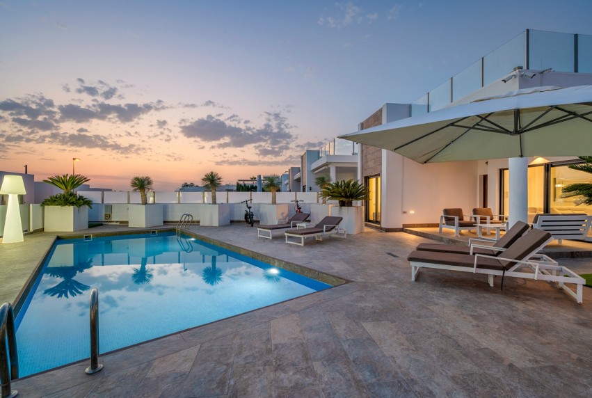 Reventa - Villa - Orihuela Costa - Villamartín