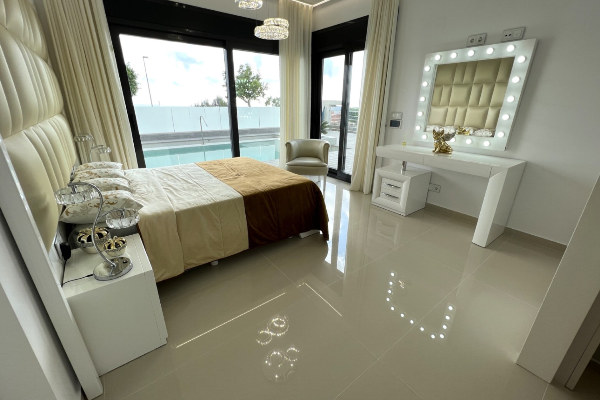 Reventa - Villa - San Miguel de Salinas - Costa Blanca Sur