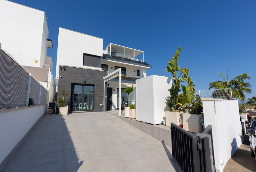 Reventa - Villa - San Miguel de Salinas - Mirador De San Miguel