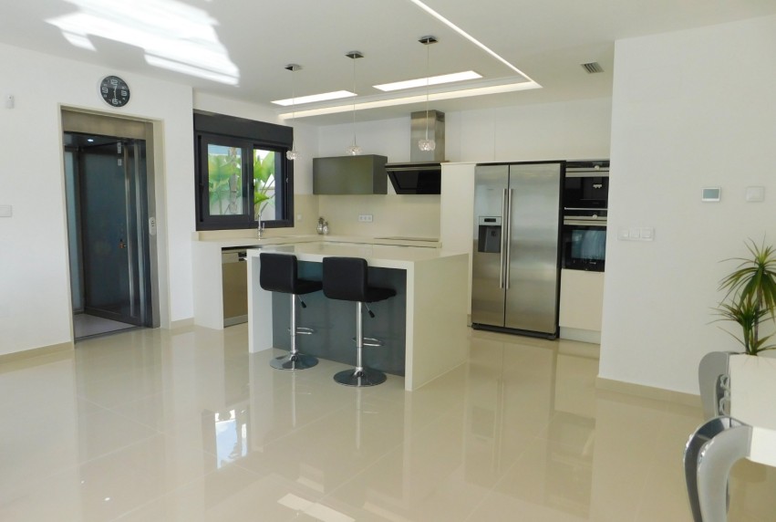 Reventa - Villa - San Miguel de Salinas