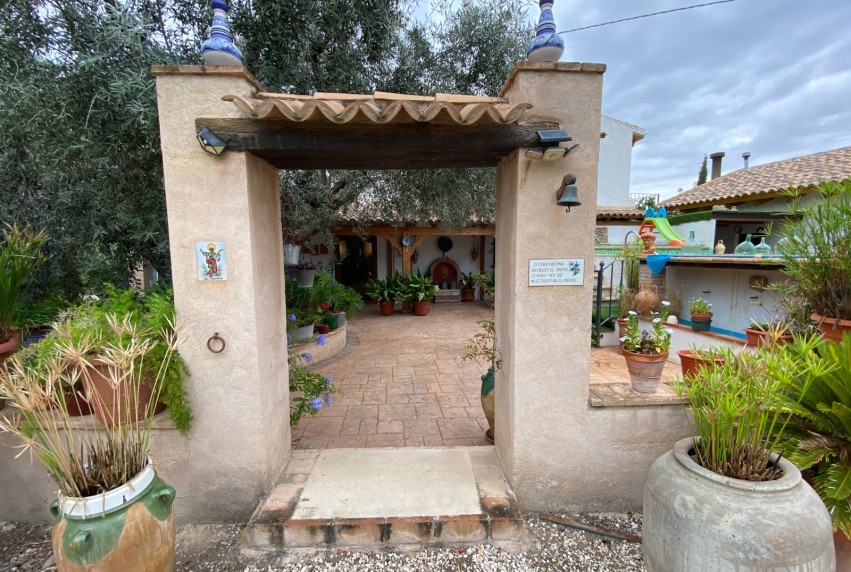 Reventa - Villa - Sax