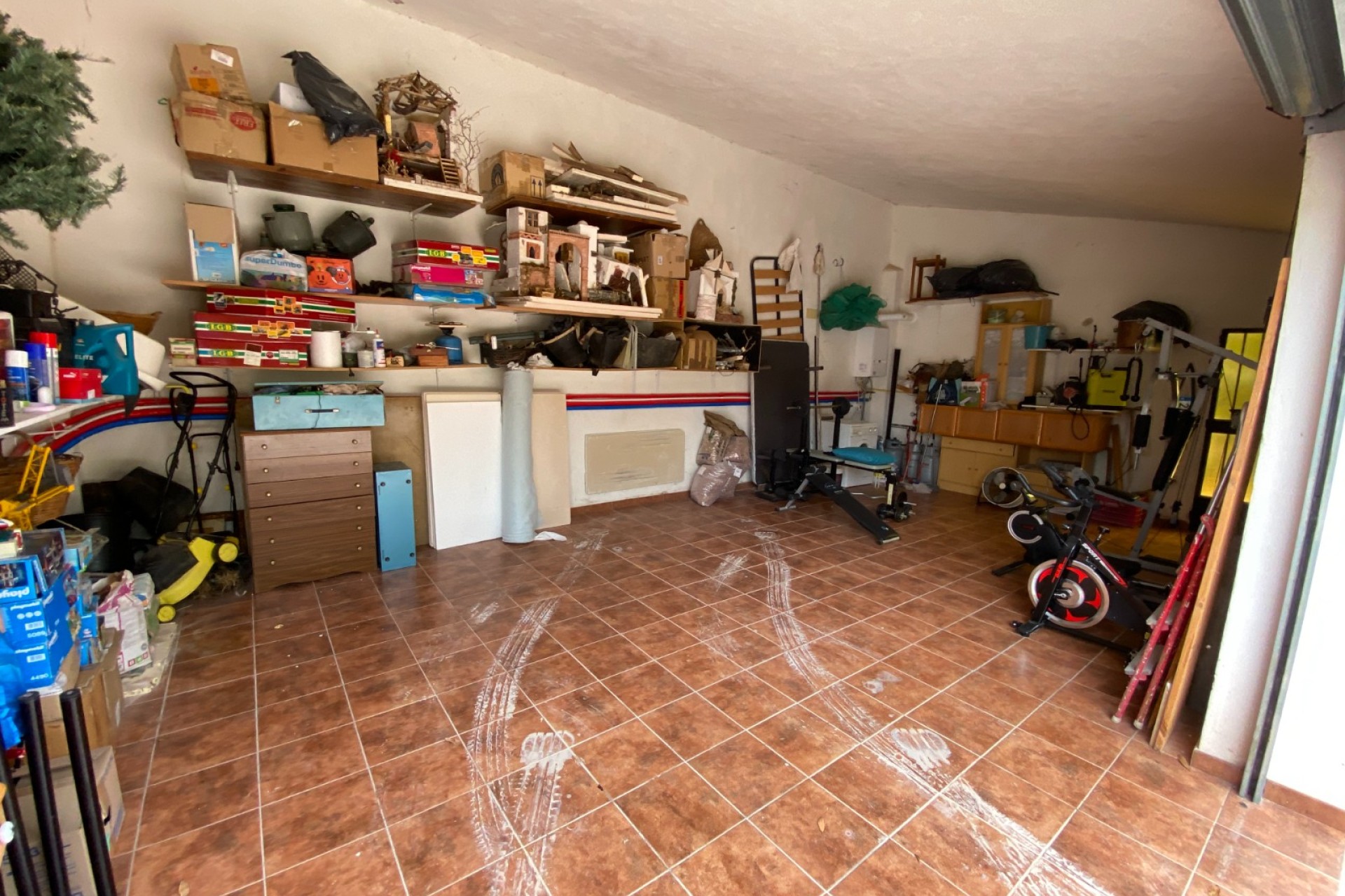 Reventa - Villa - Sax