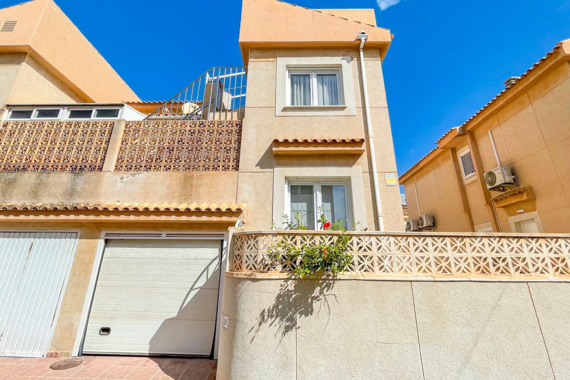 Reventa - Villa - Torrevieja - Cabo Cervera