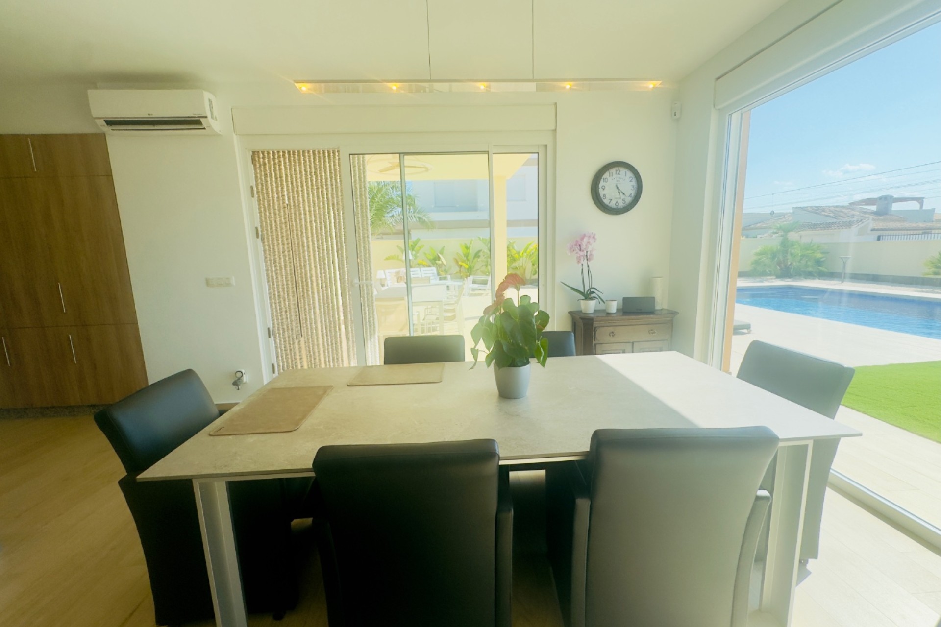 Reventa - Villa - Torrevieja - La Siesta