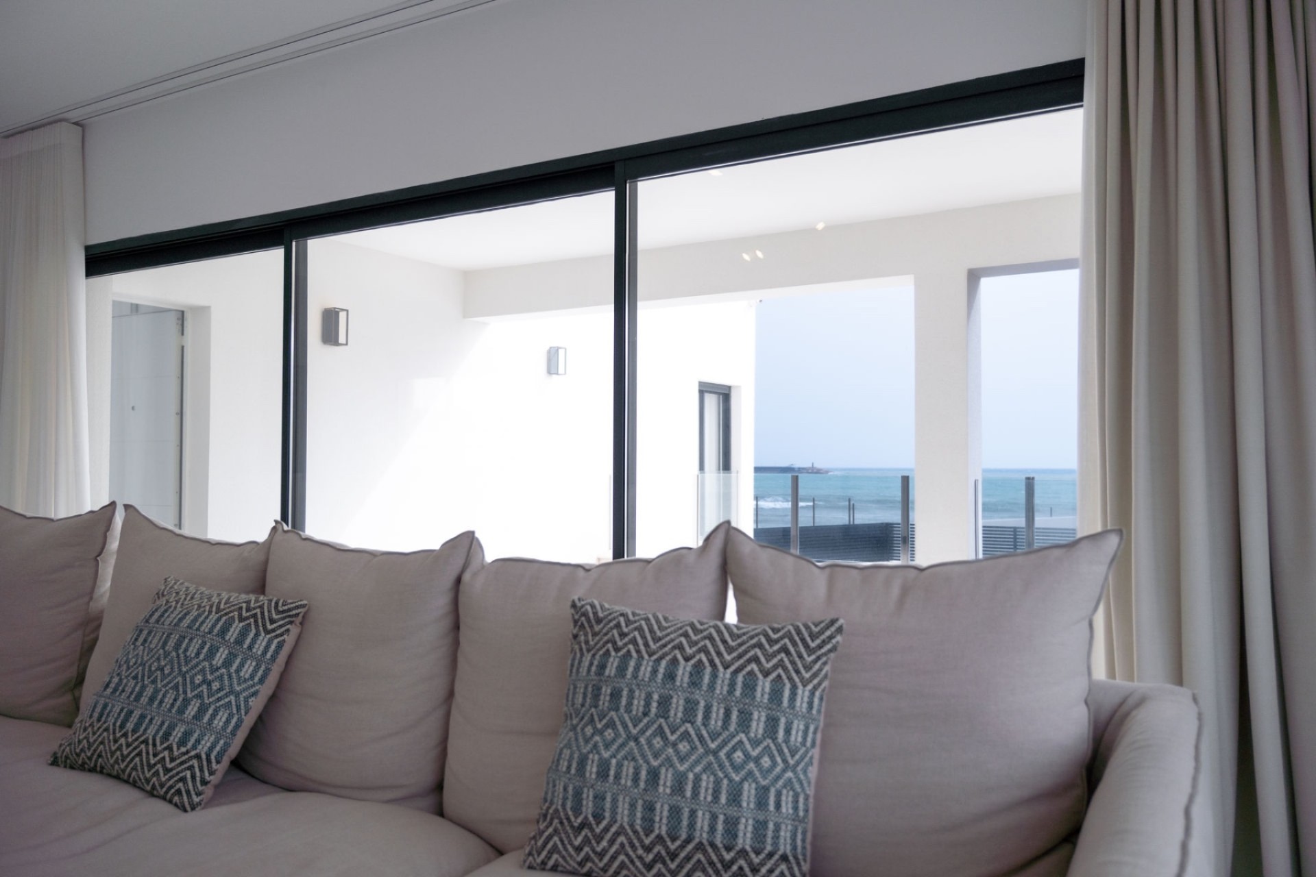Reventa - Villa - Torrevieja - La veleta