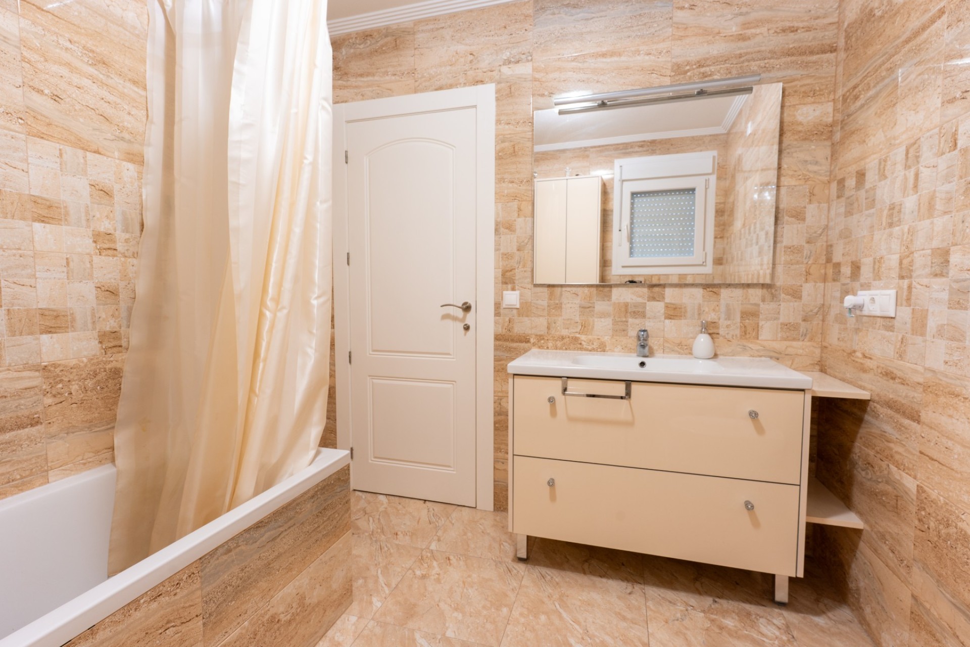 Reventa - Villa - Torrevieja - Los Balcones