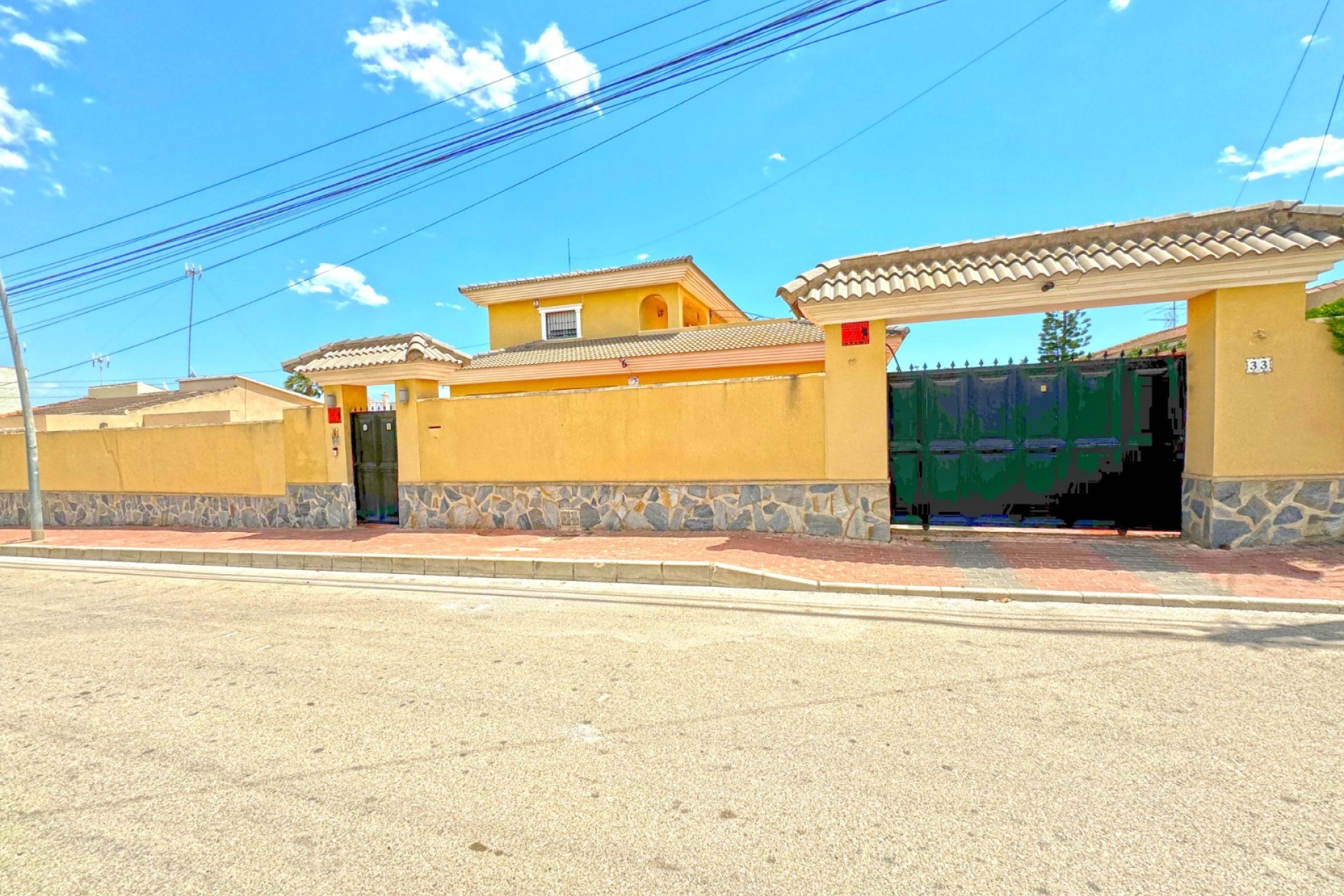 Reventa - Villa - Torrevieja - Los Balcones