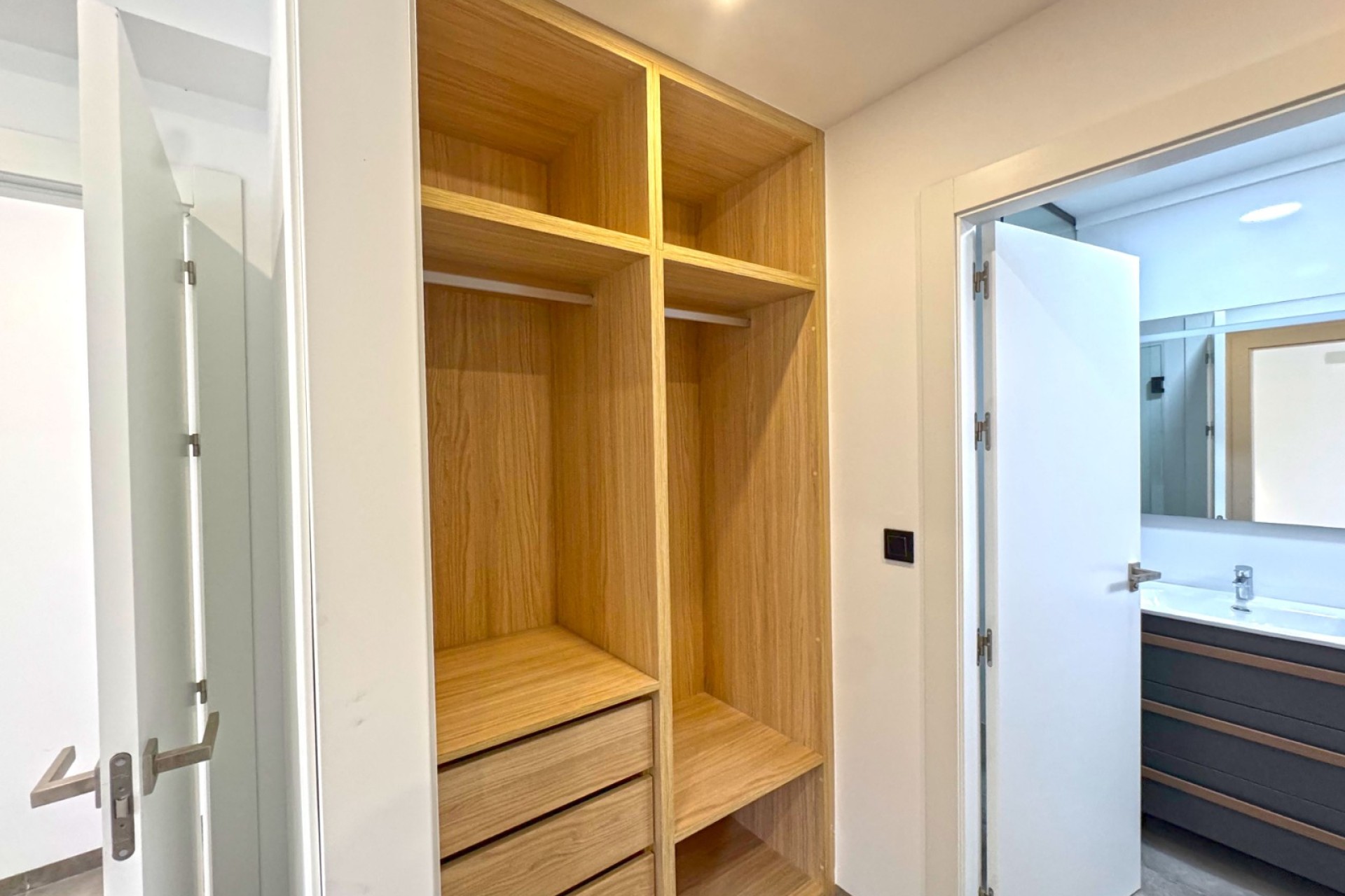 Reventa - Villa - Torrevieja - Los Balcones