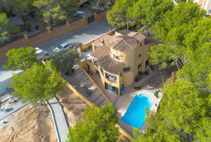 Reventa - Villa - Villamartín - Las Filipinas