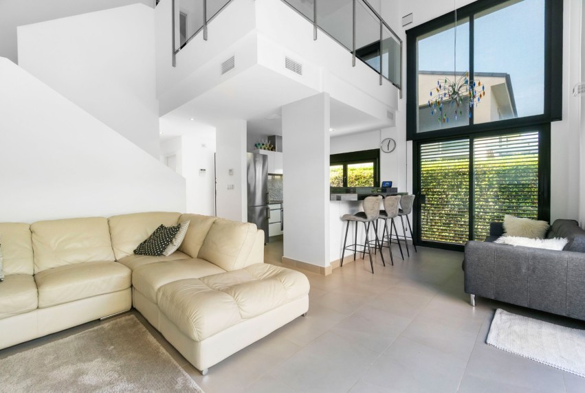 Reventa - Villa - Villamartín - Los Dolses