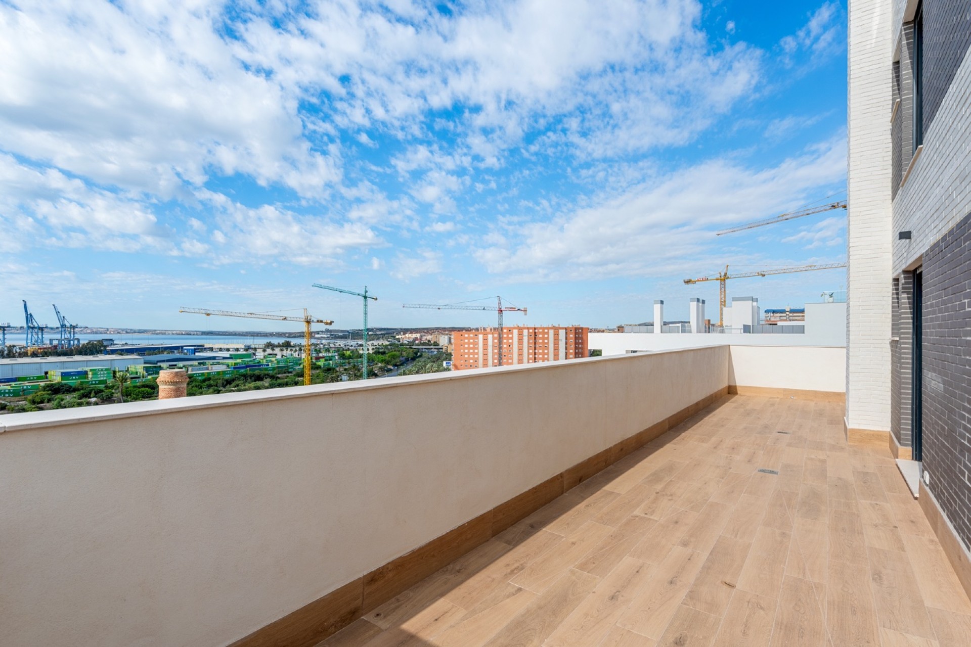 Revente - Apartment - Alicante - Benalua