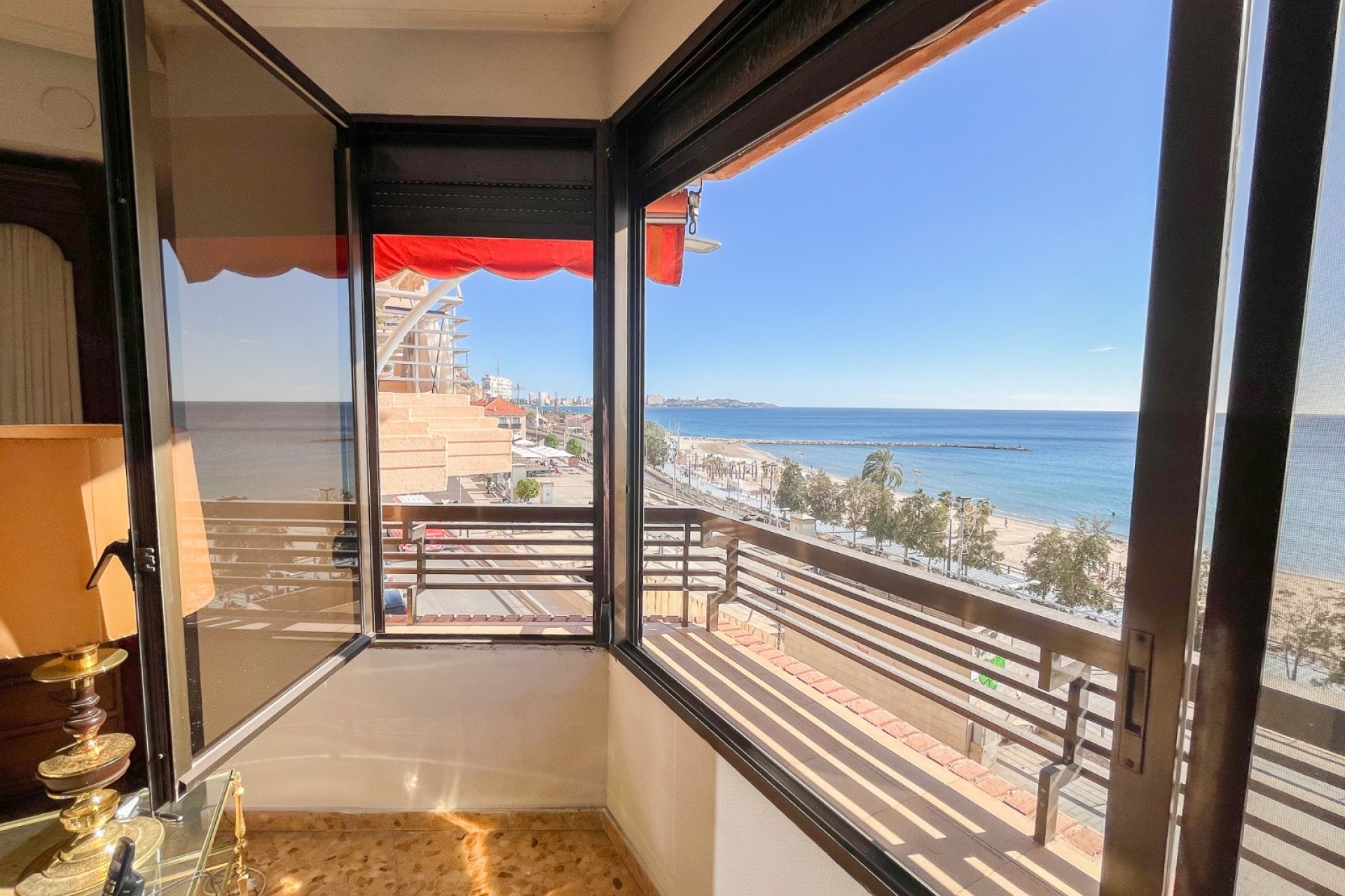 Revente - Apartment - Alicante - Center
