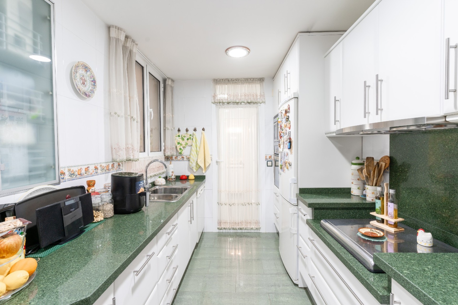 Revente - Apartment - Alicante - - Centro  -