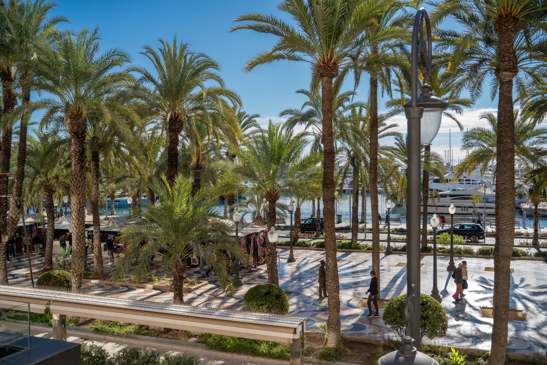 Revente - Apartment - Alicante - - Centro  -