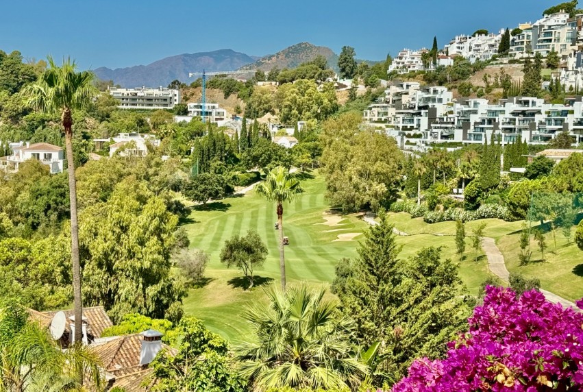 Revente - Apartment - Benahavis - La Quinta