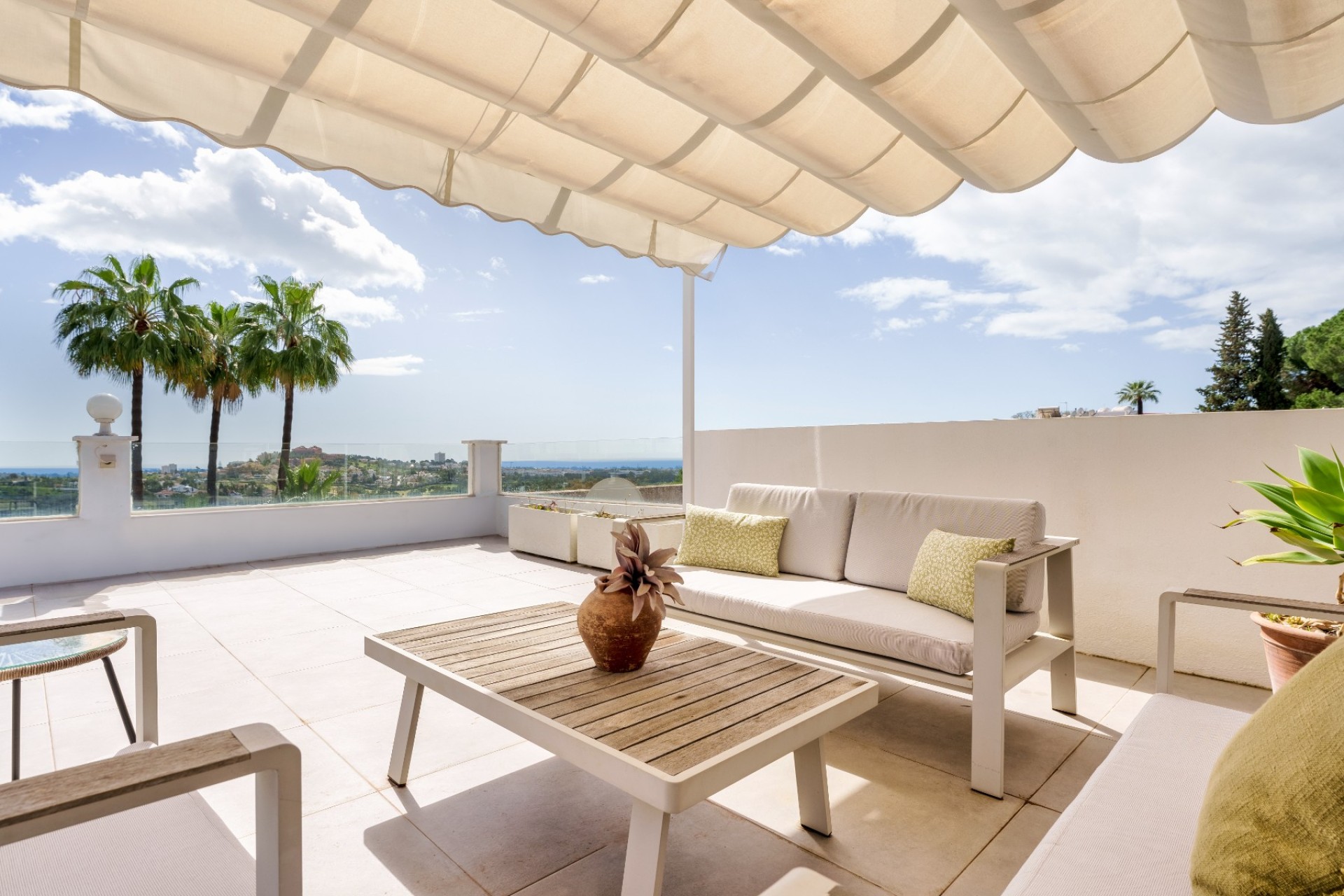 Revente - Apartment - Benahavis - La Quinta