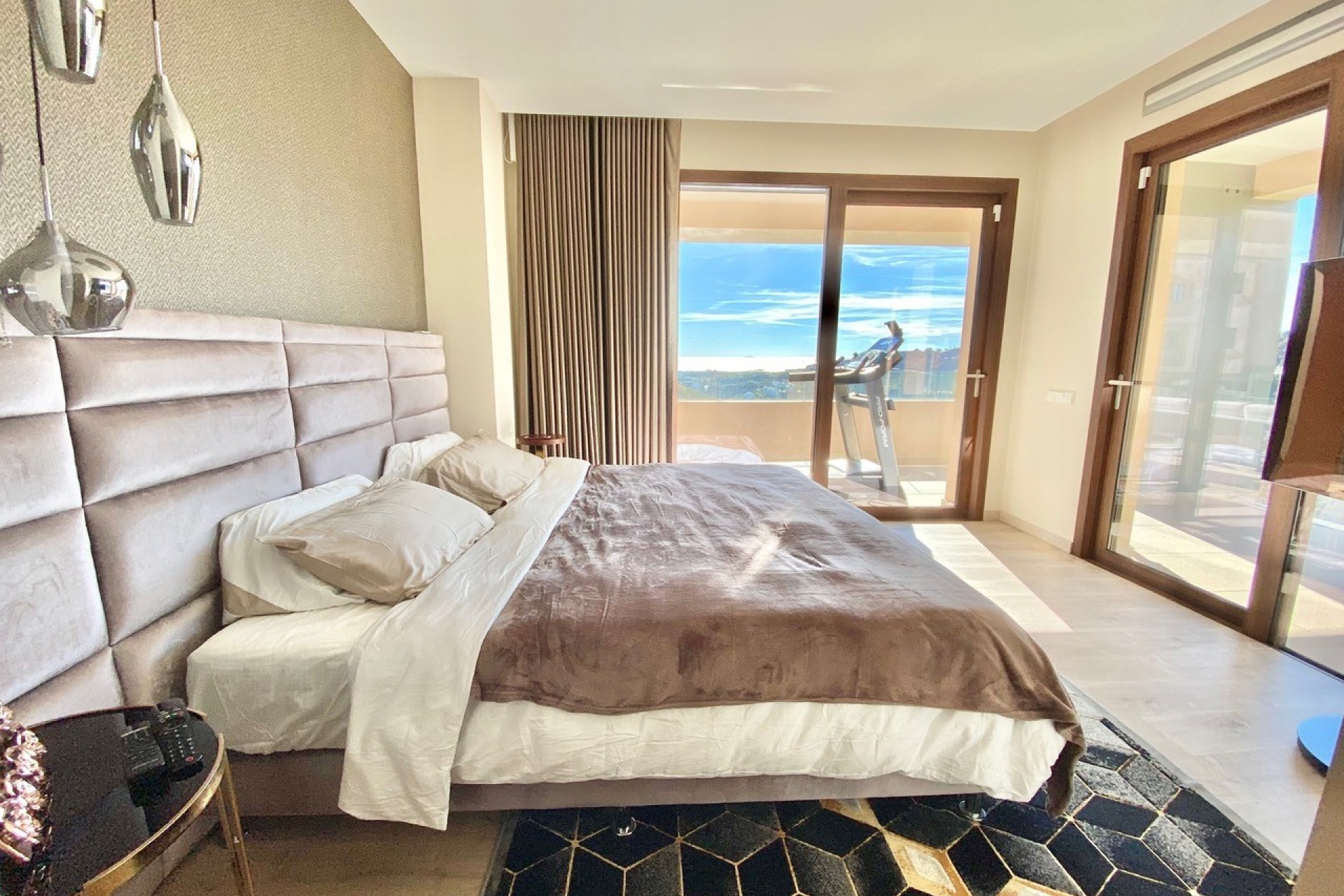 Revente - Apartment - Benahavis - La Quinta