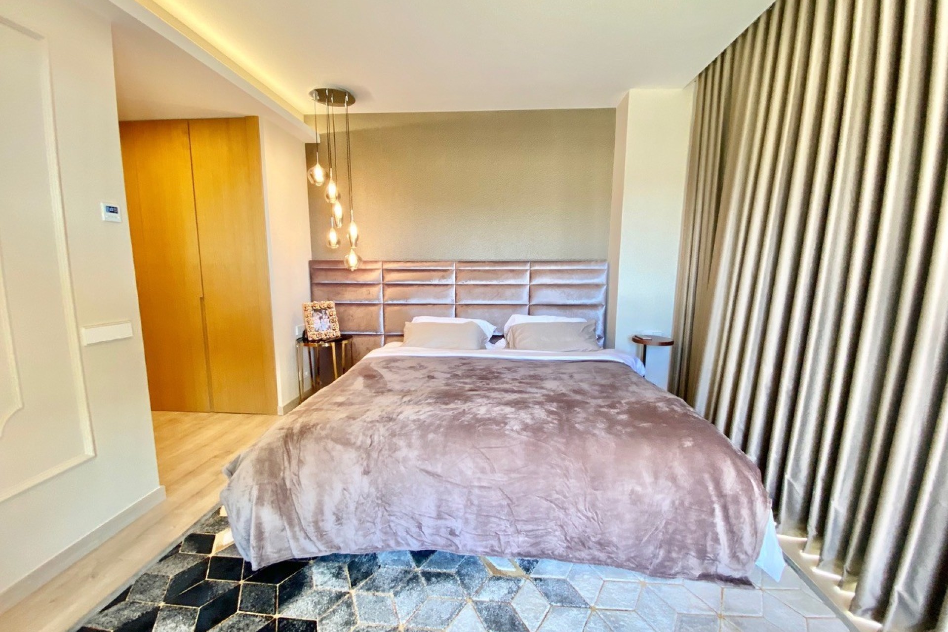 Revente - Apartment - Benahavis - La Quinta