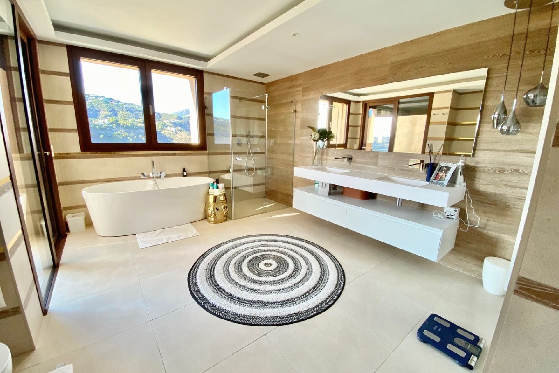 Revente - Apartment - Benahavis - La Quinta