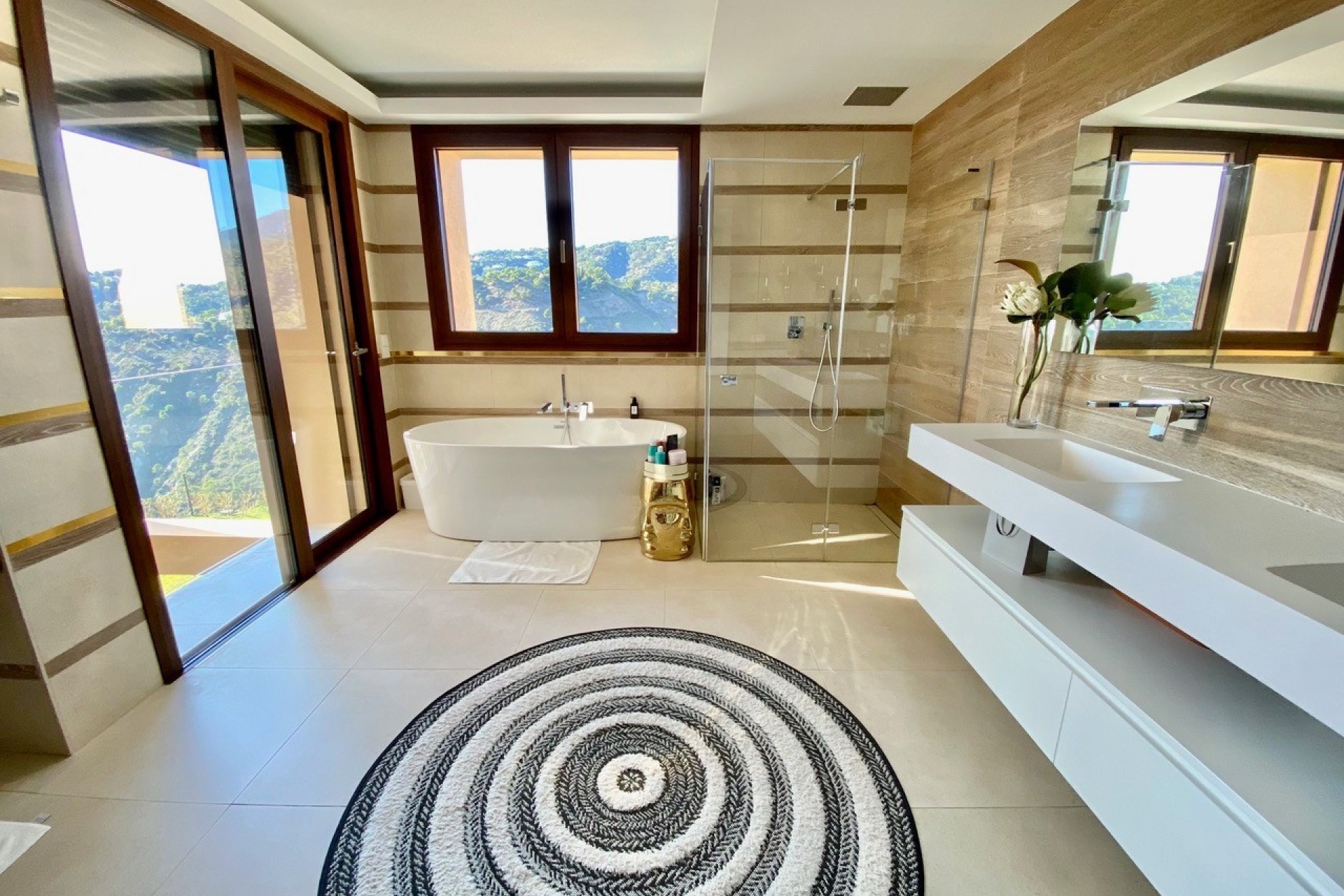 Revente - Apartment - Benahavis - La Quinta