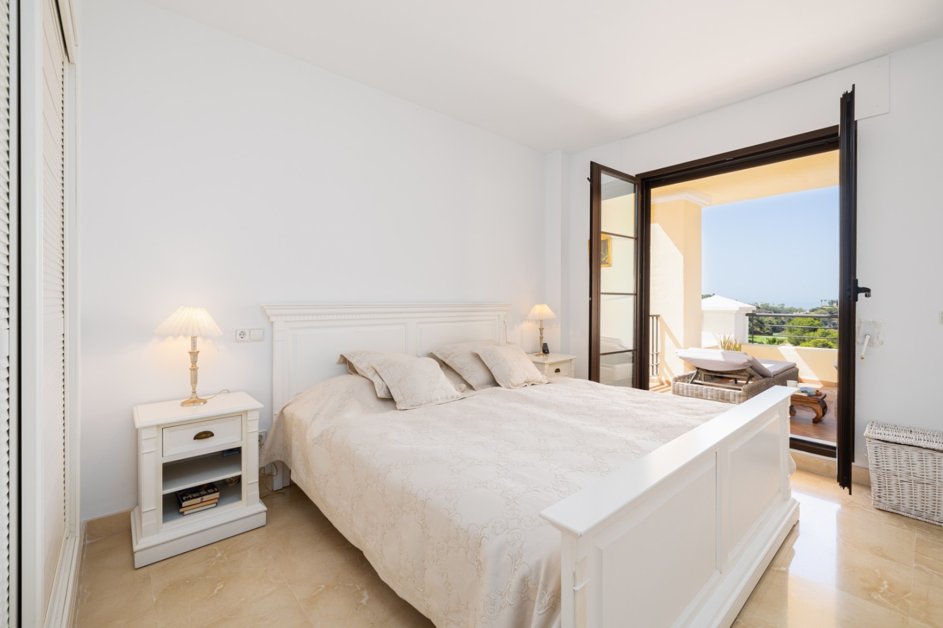 Revente - Apartment - Benahavis - Los Arqueros