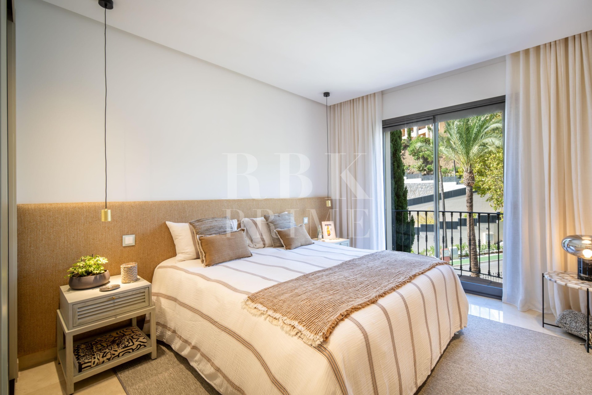 Revente - Apartment - Malaga - Benahavís