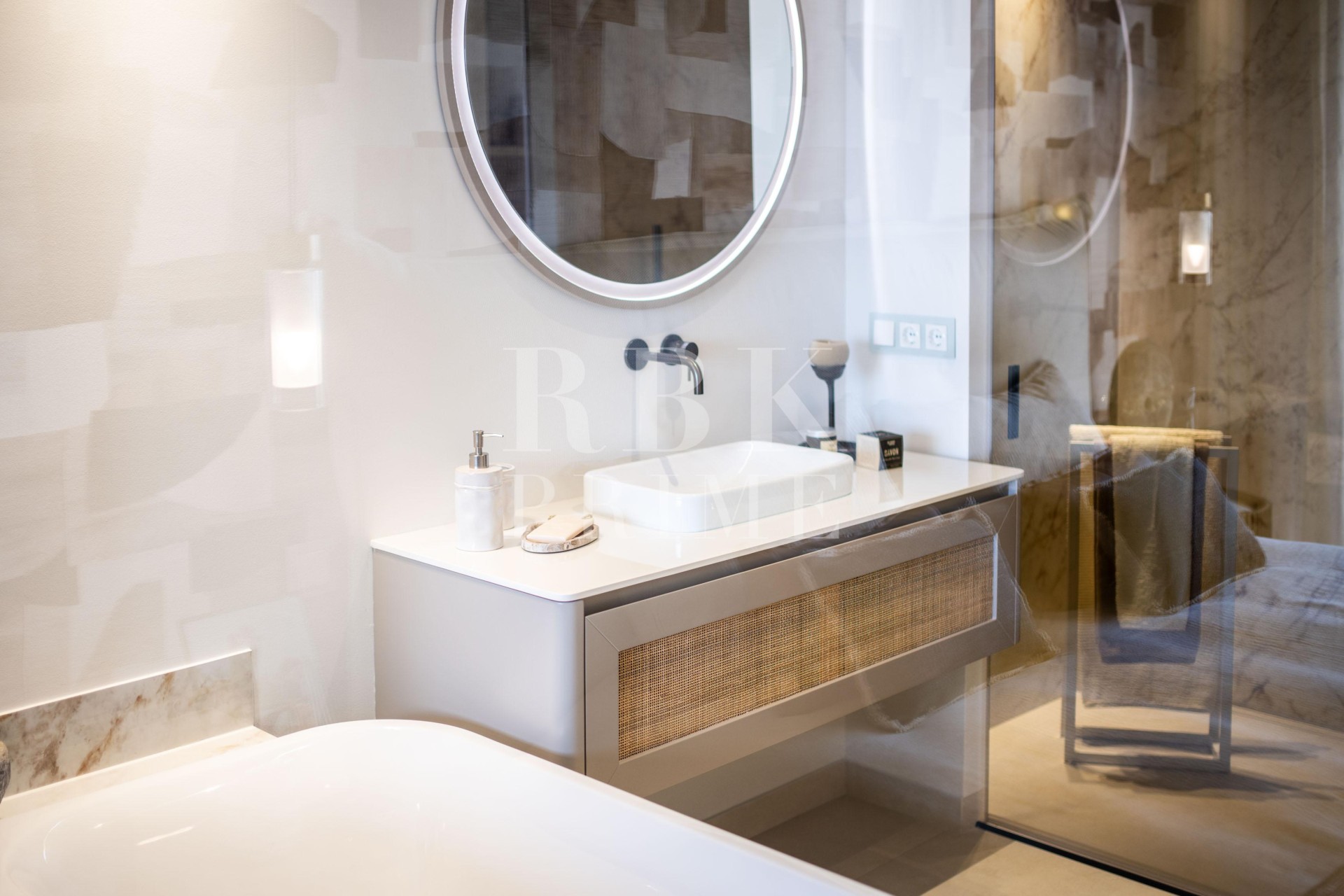Revente - Apartment - Malaga - Benahavís