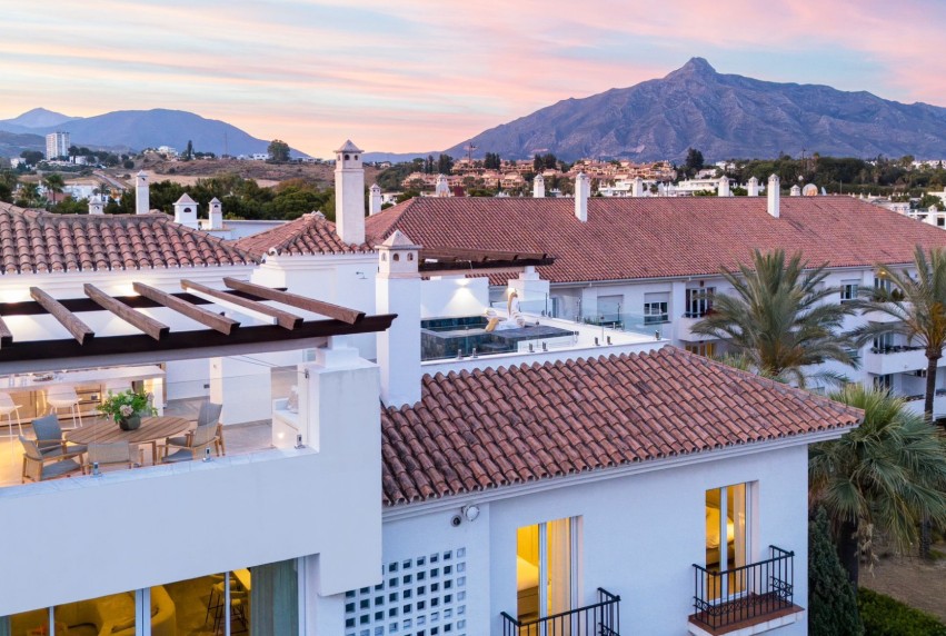 Revente - Apartment - Marbella - Nueva Andalucía