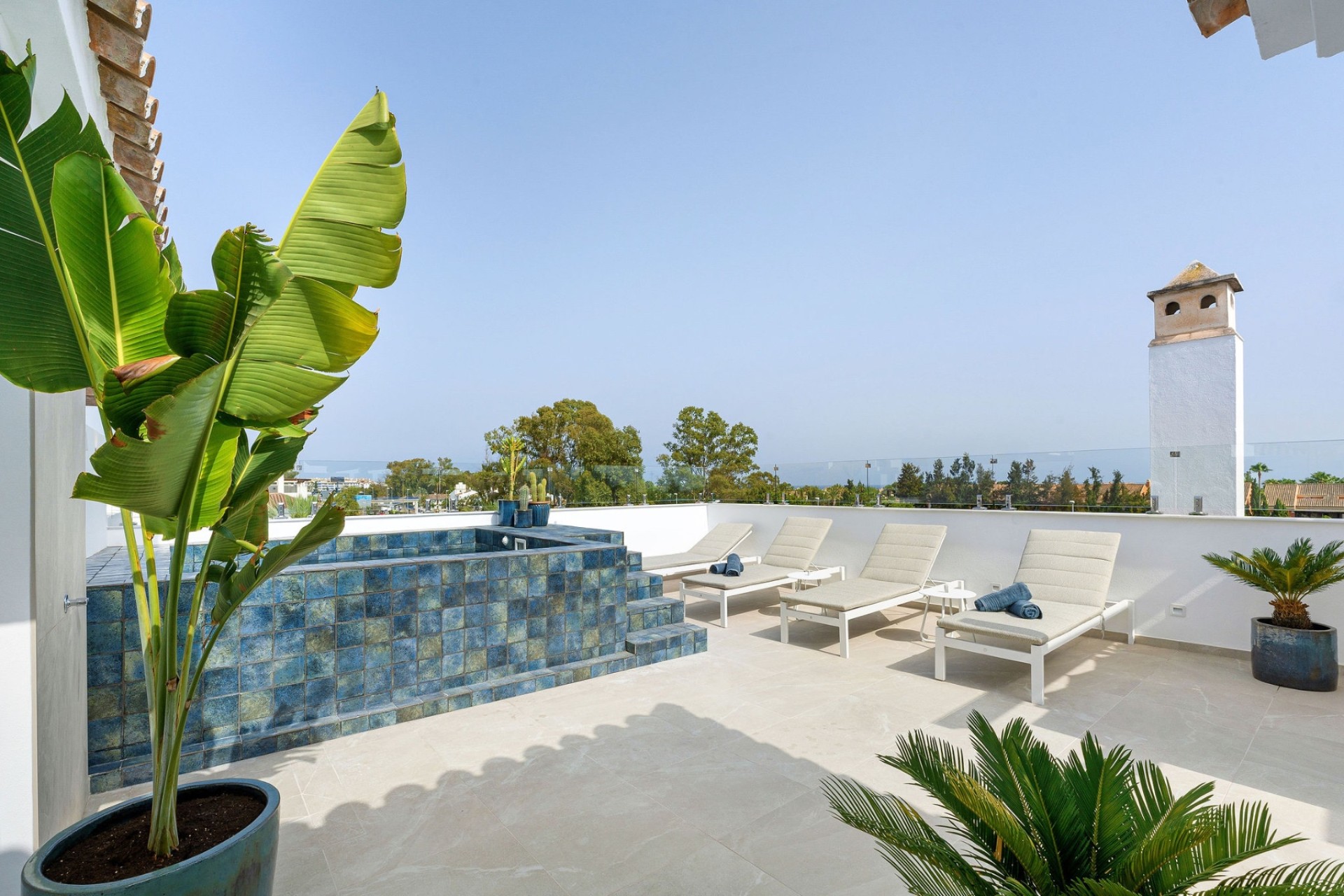 Revente - Apartment - Marbella - Nueva Andalucía