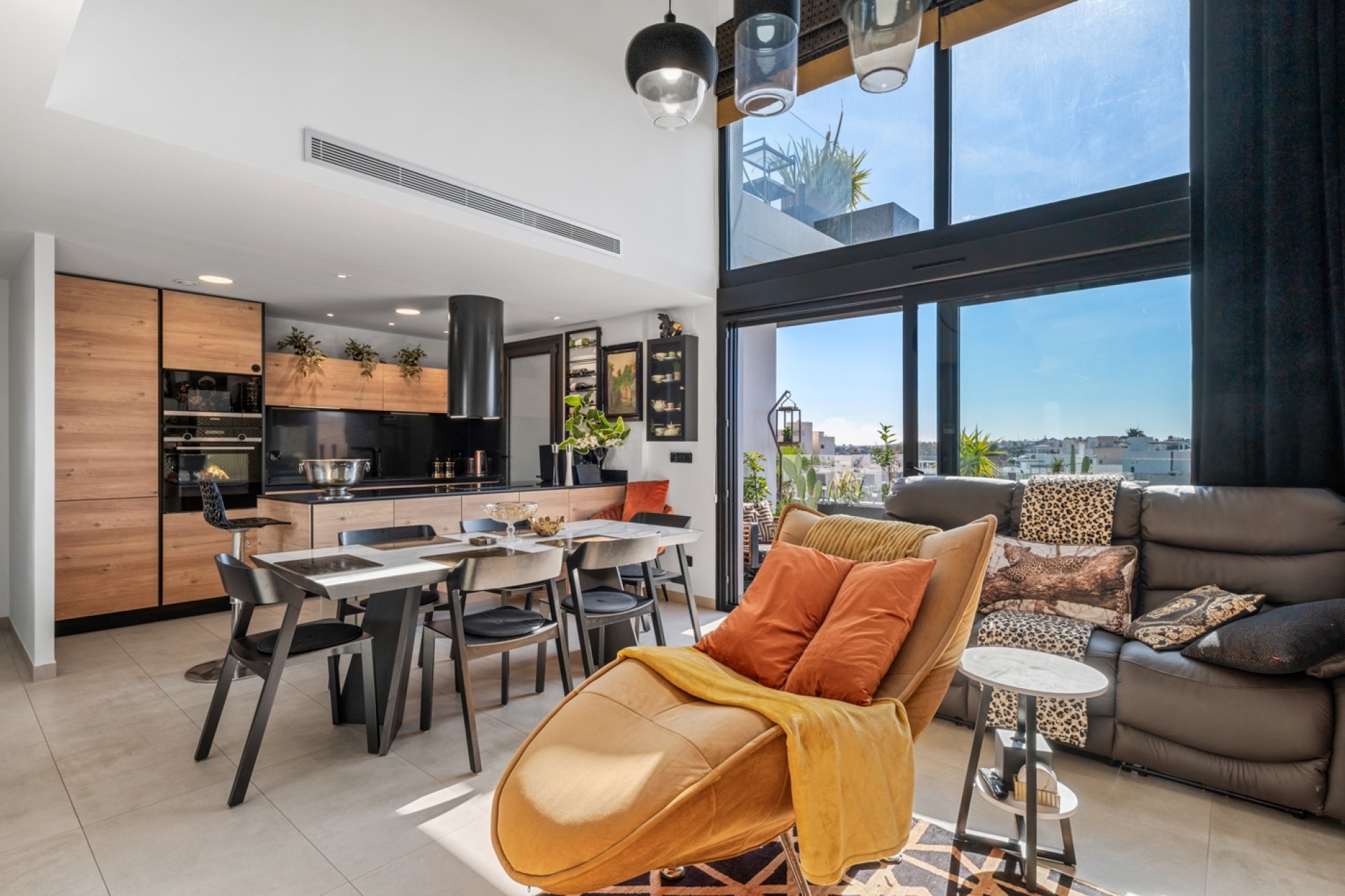 Revente - Apartment - Villamartín