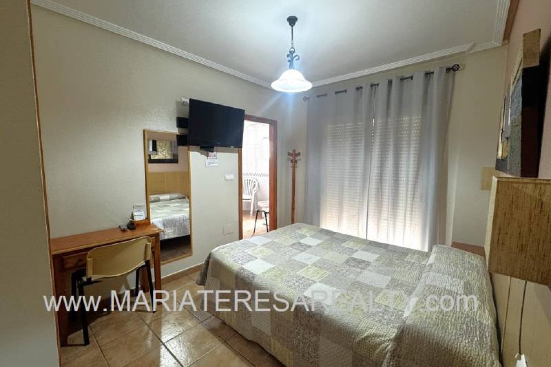 Revente - Commercial - Los Alcazares