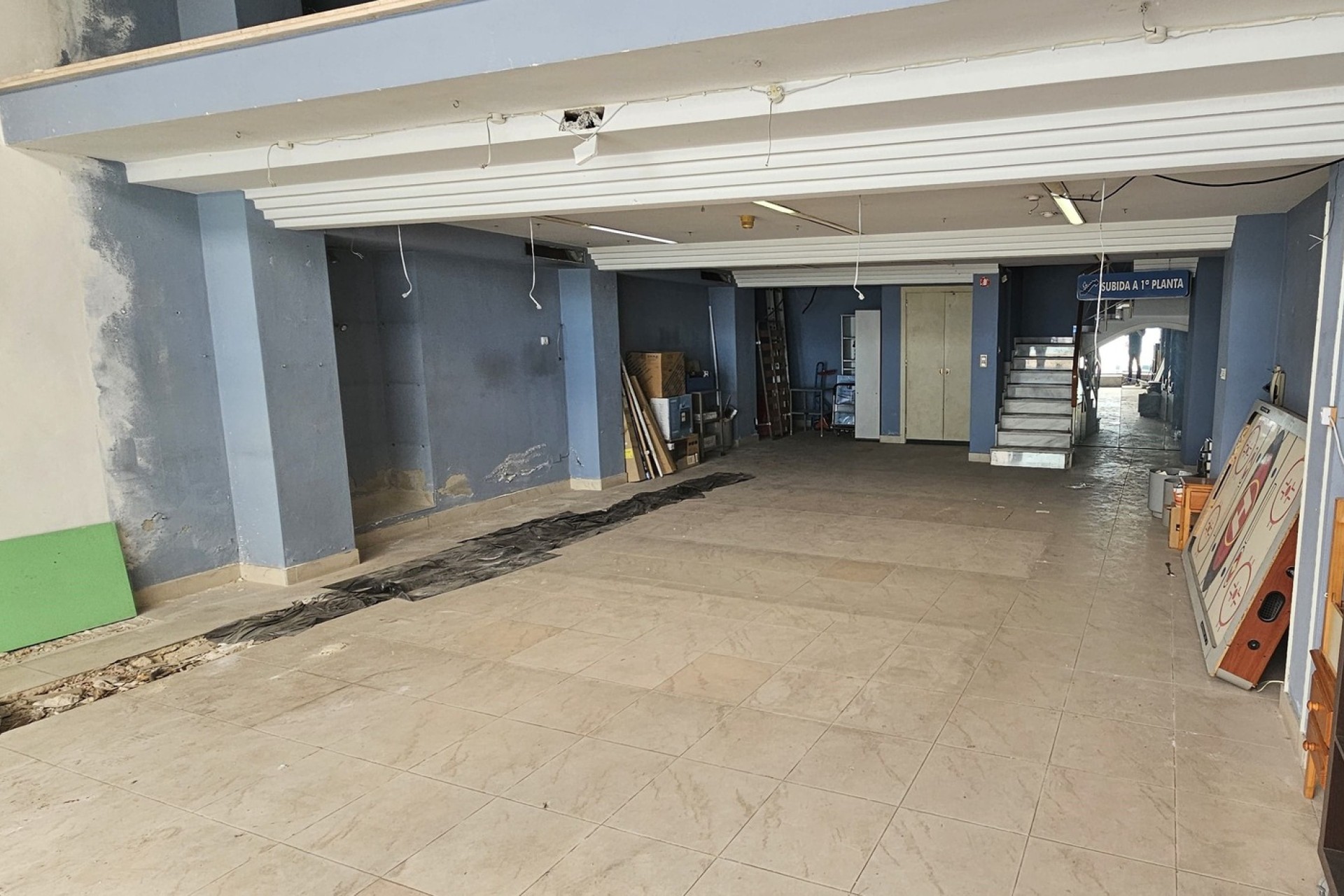 Revente - Commercial - Torrevieja - Center