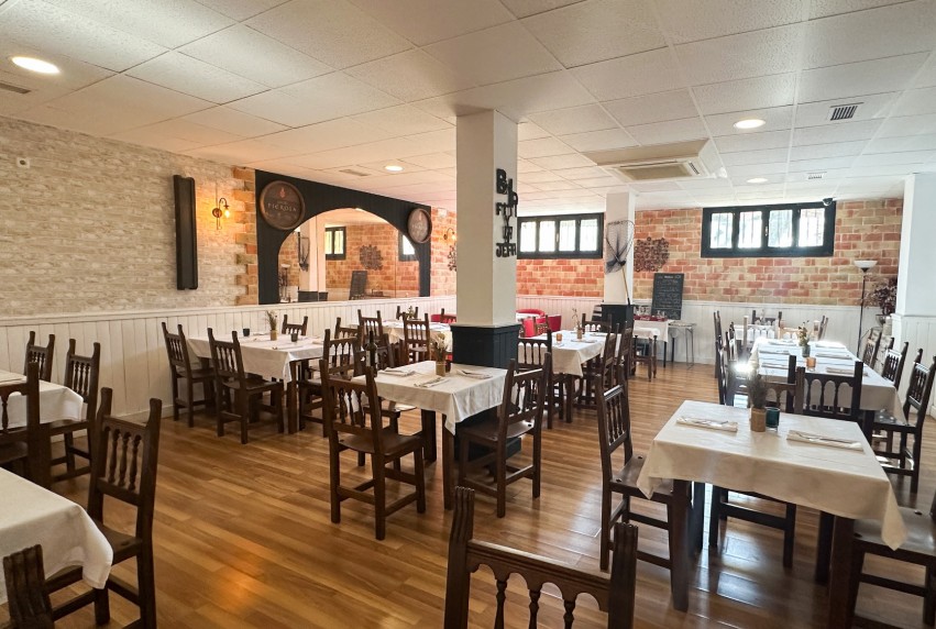 Revente - Commercial - Torrevieja - Nueva Torrevieja