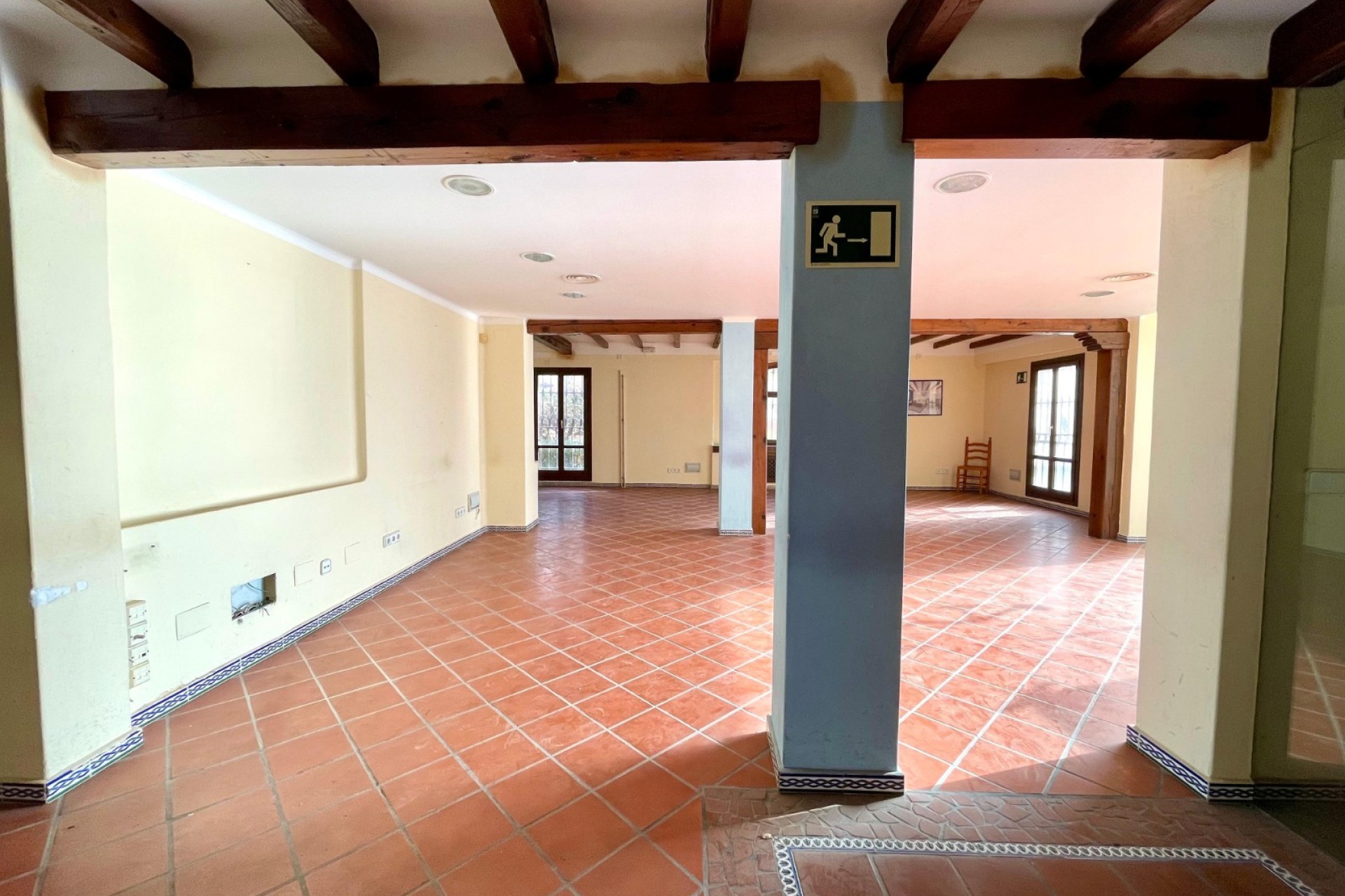 Revente - Commercial - Torrevieja - Playa Los Locos