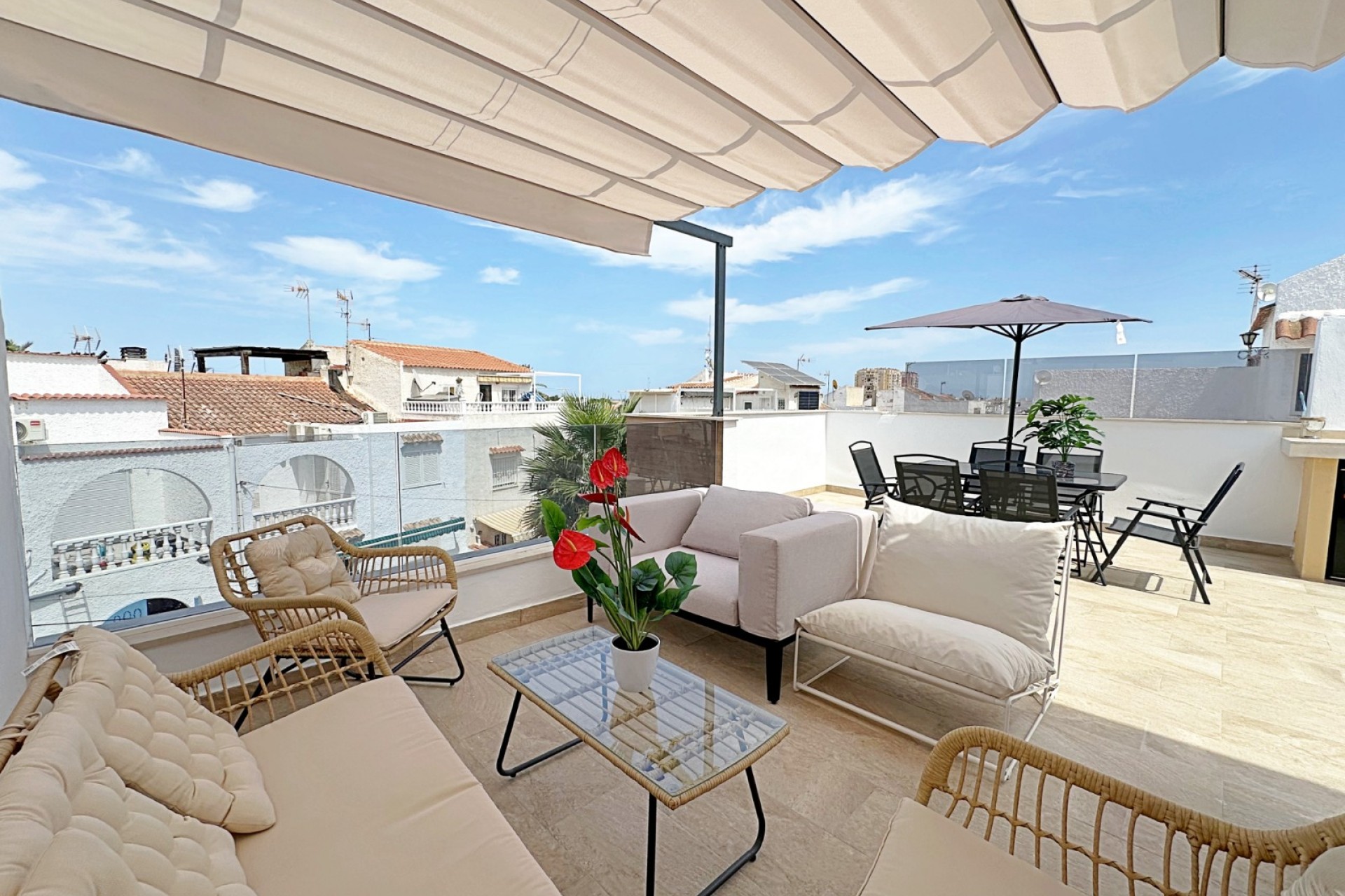 Revente - Townhouse / Terraced House - Torrevieja - Aguas Nuevas
