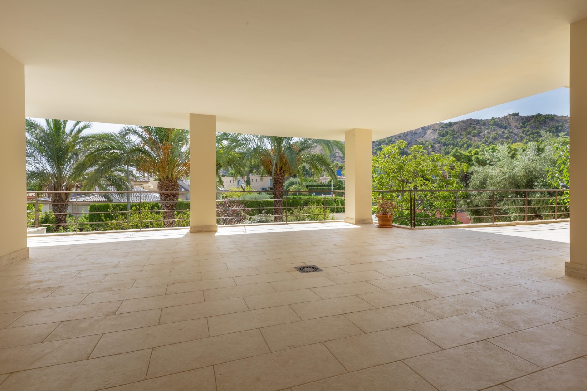 Revente - Villa - Alicante - Vistahermosa