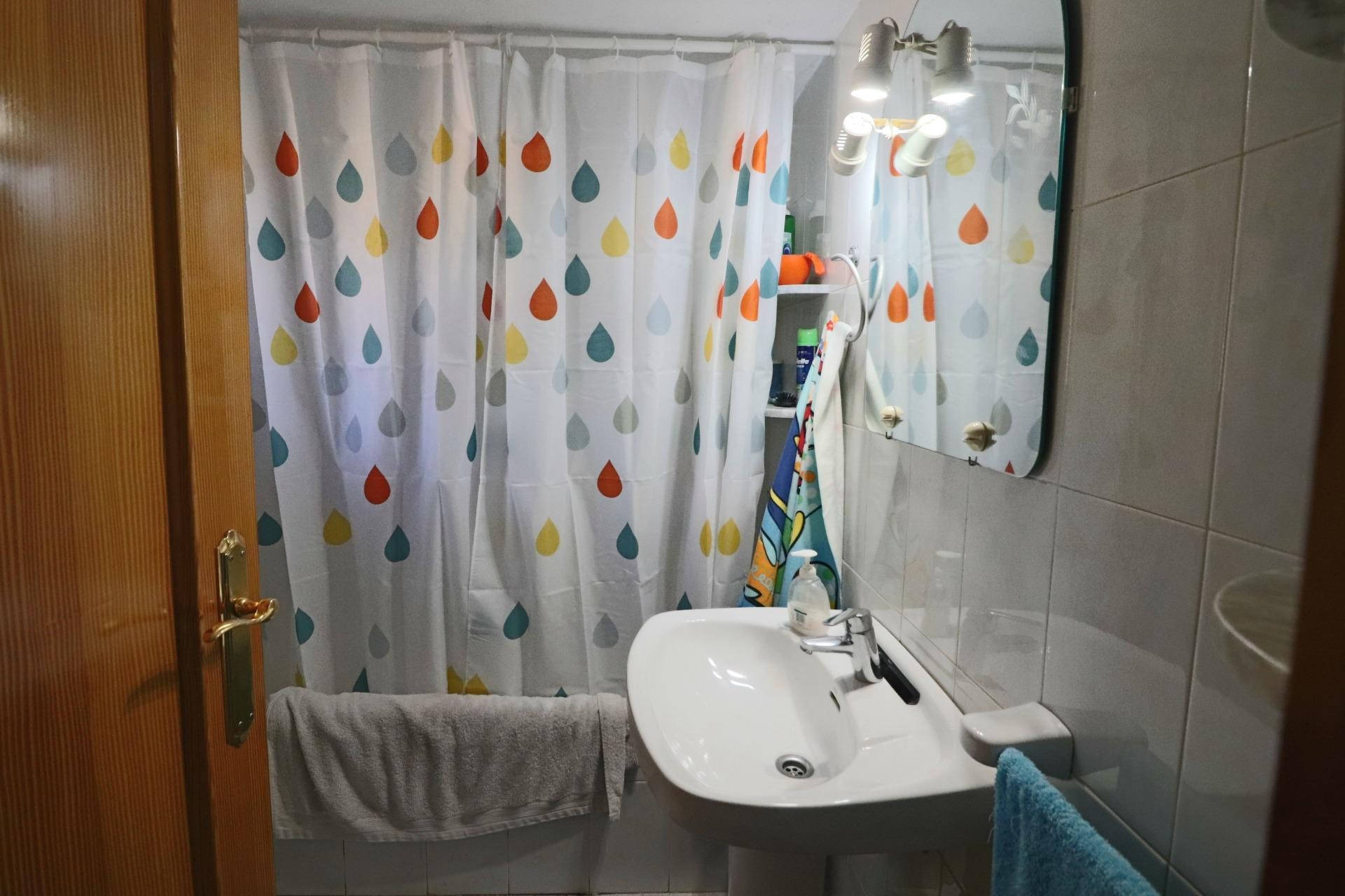 Revente - Villa - Benidorm - Juzgados